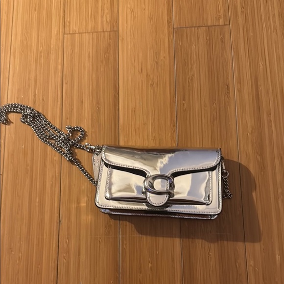Silver Chain Crossbody Bag - Picture 1 of 5
